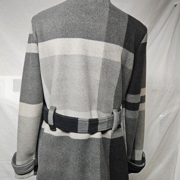 Black/Grey Coat - Picture 5 of 8